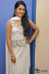 Samskrithi at Hrudayam Ekkadunnadi Audio Launch